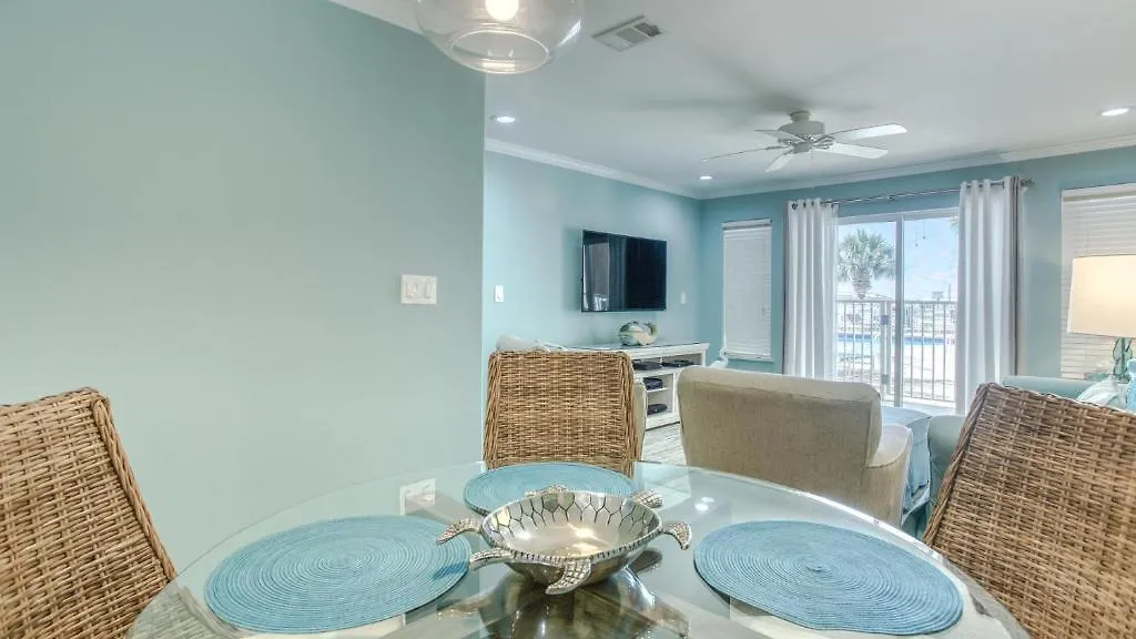 Poolside Villas 106 - Updated Beachfront Condo On Holiday Isle In Destin
