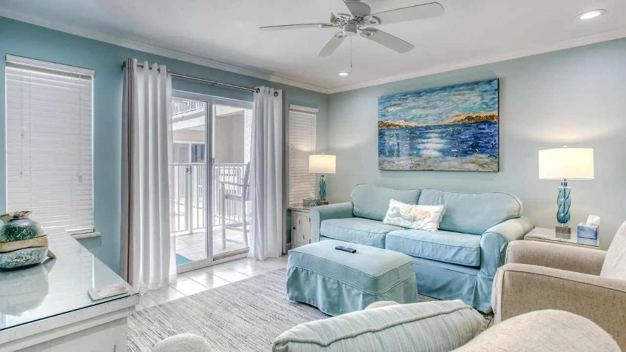 Holiday home Poolside Villas 106 - Updated Beachfront Condo On Holiday Isle In Destin United States