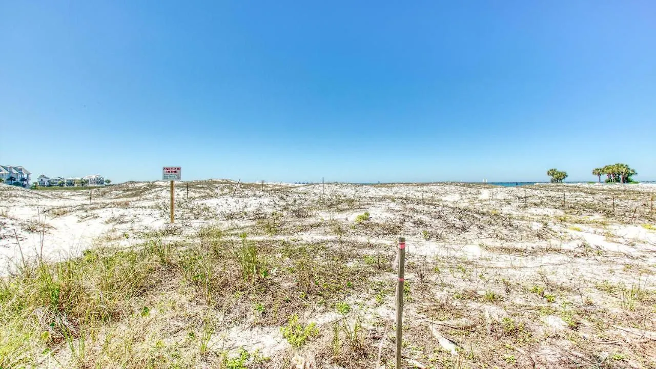 Holiday home Poolside Villas 106 - Updated Beachfront Condo On Holiday Isle In Destin